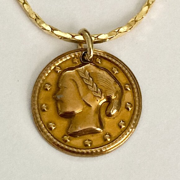 Vintage French Italian Coin Charm Bracelet Gold Plated Wire France Italy Lady - Picture 3 of 10